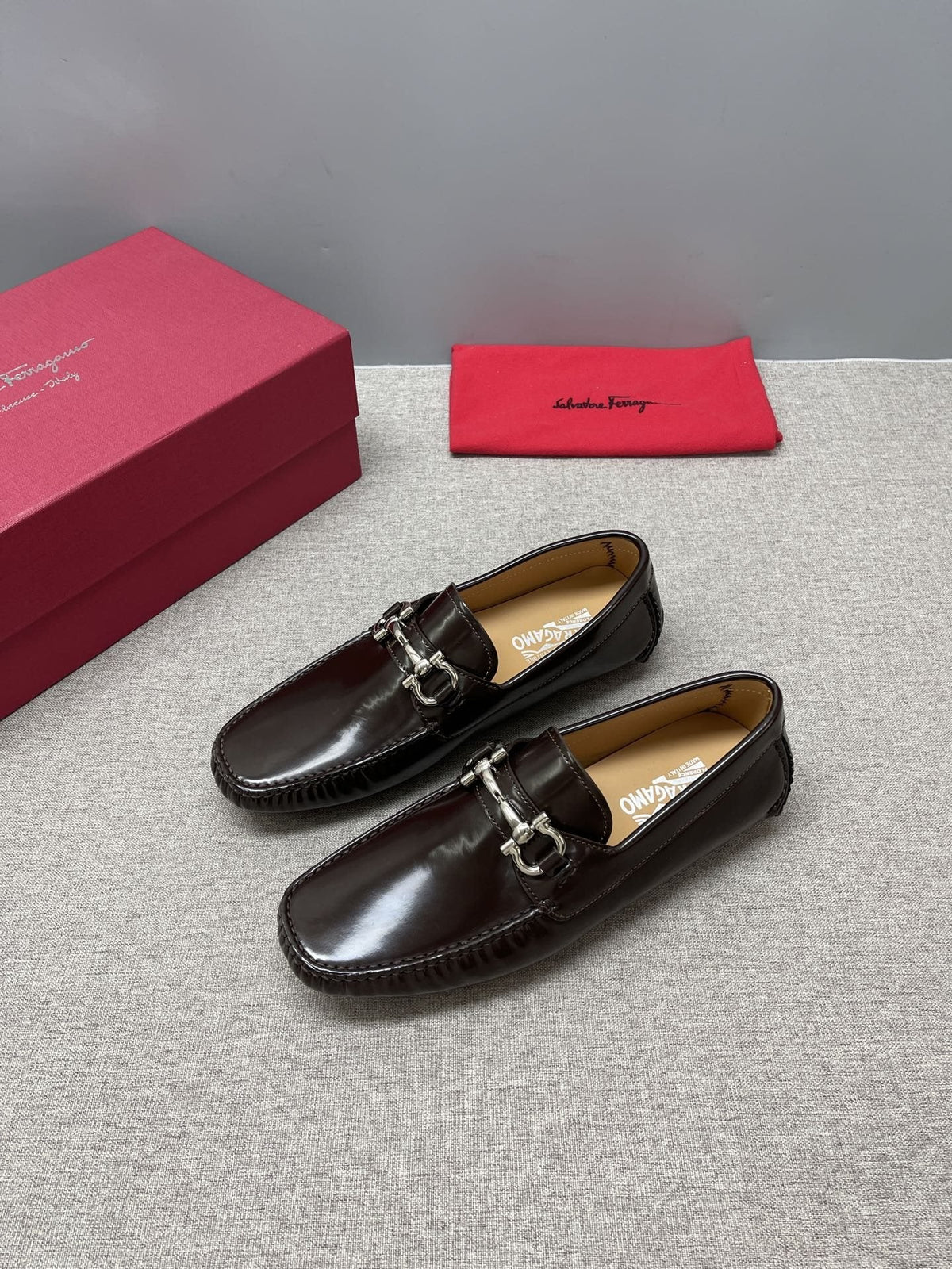 Ferragamo Metal-Hardware Driving Loafers — hero